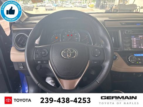 Used 2015 Toyota RAV4 Limited FWD image 19