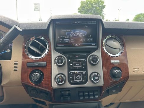Used 2016 Ford F250 King Ranch w/ Snow Plow Prep Package AWD/4WD image 7