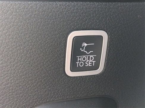 New 2025 Jeep Wagoneer Series II image 30