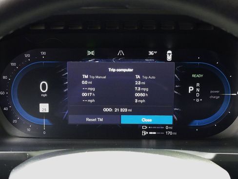 Used 2024 Volvo XC90 T8 Plus image 33