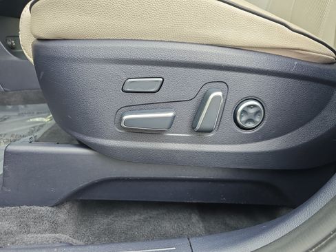 Used 2024 Hyundai Palisade Limited FWD image 29