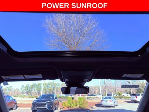 Used 2024 Honda CR-V Sport Touring image 8