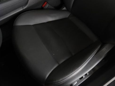 Certified 2025 Cadillac XT5 Premium Luxury image 26