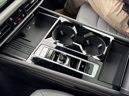 New 2026 Volkswagen Atlas Cross Sport SEL R-Line image 15