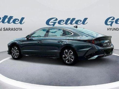 New 2025 Hyundai Sonata SEL image 4