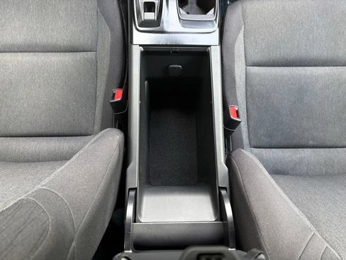 Used 2025 Toyota Camry LE FWD image 17