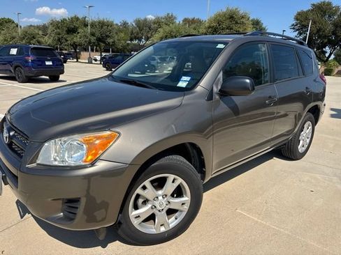 Used 2011 Toyota RAV4 2WD w/ Upgrade Value Pkg image 6