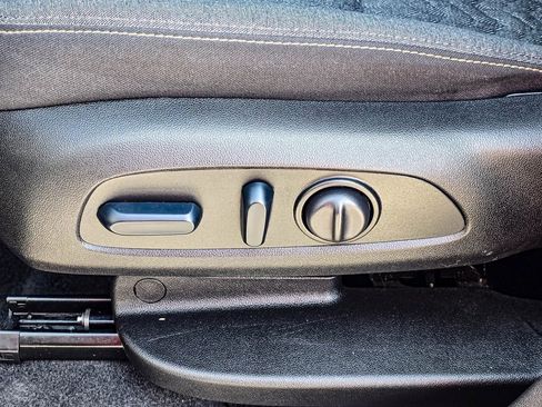 Certified 2024 Chevrolet Equinox LT image 27