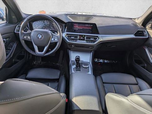 Used 2022 BMW 330i Sedan w/ Convenience Package image 18