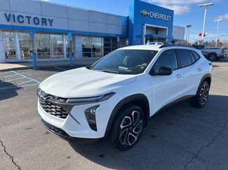 Used 2025 Chevrolet Trax RS w/ Driver Confidence Package video 1