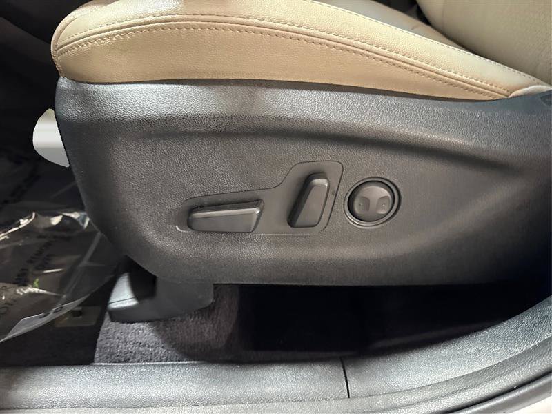 Used 2018 Kia Sorento EX AWD/4WD image 19