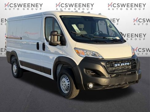 New 2026 RAM ProMaster 2500 w/ Convenience Group FWD image 8