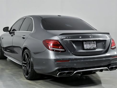 Used 2019 Mercedes-Benz E 63 AMG S image 9
