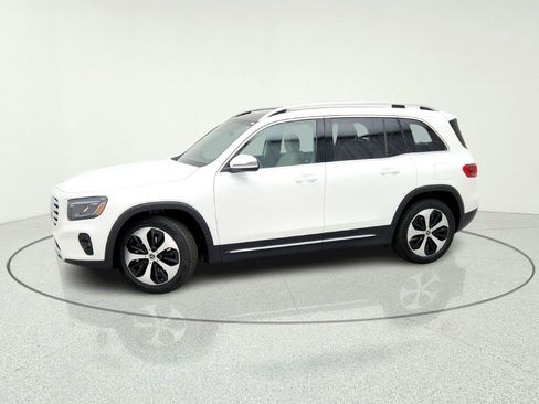 New 2026 Mercedes-Benz GLB 250 image 15