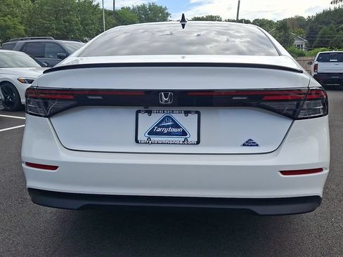 Used 2025 Honda Accord Sport image 5