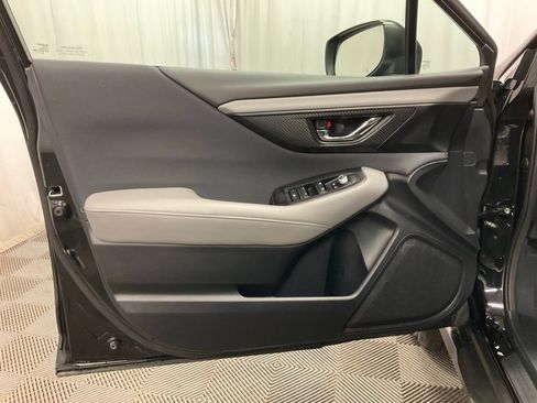Used 2022 Subaru Outback Premium AWD/4WD image 10
