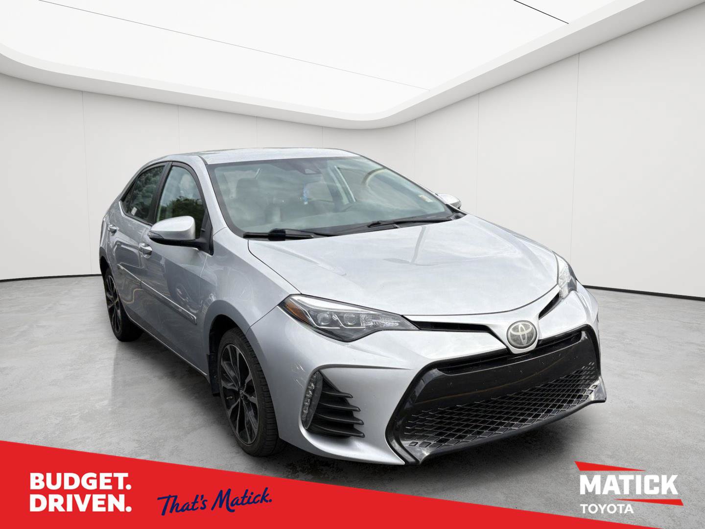 Used 2019 Toyota Corolla SE FWD image 1
