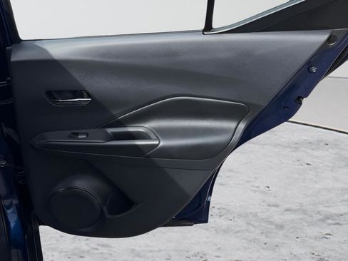 Used 2019 Nissan Kicks SR w/ SR Premium Package image 25