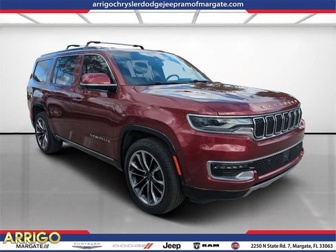 Used 2022 Jeep Wagoneer Series III w/ Premium Group I image 1
