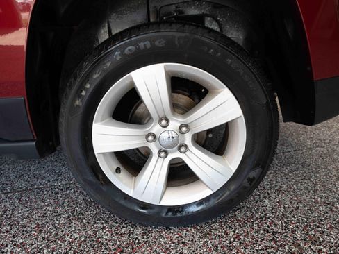Used 2014 Jeep Patriot Limited FWD image 29