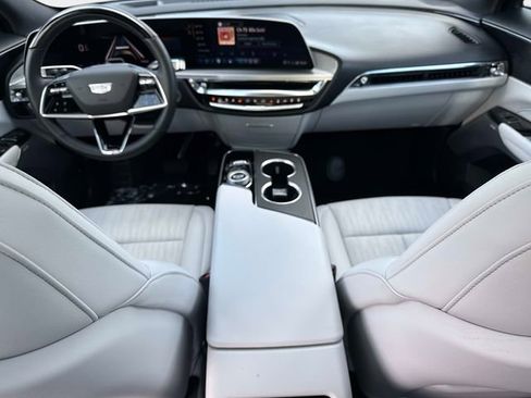 Certified 2024 Cadillac Lyriq Luxury w/ LPO, Floor Liner Package AWD/4WD image 15