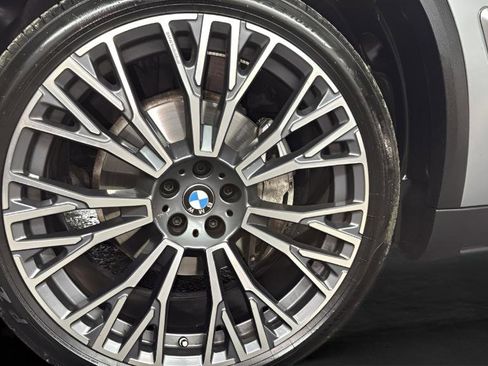 Used 2024 BMW X5 xDrive40i w/ Premium Package image 7