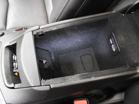 Certified 2022 Cadillac XT5 Premium Luxury image 35