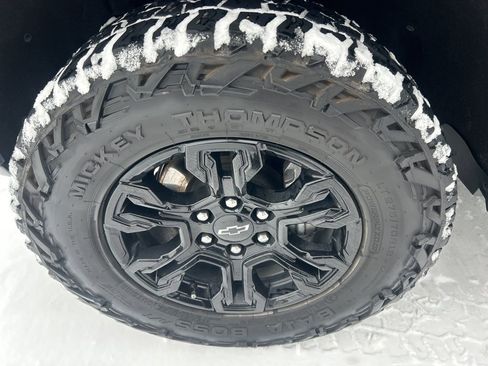 Used 2022 Chevrolet Silverado 1500 ZR2 w/ Technology Package image 26