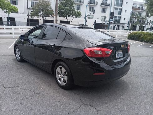 Used 2016 Chevrolet Cruze LS FWD image 5