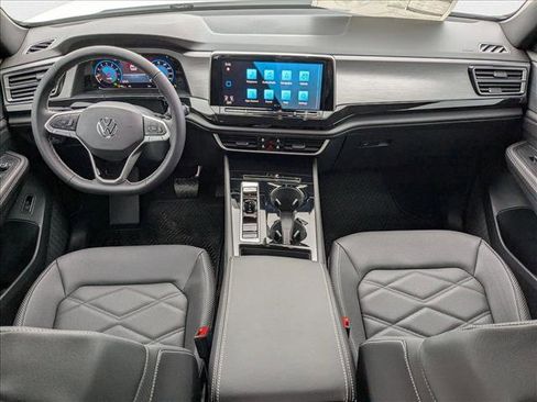 New 2026 Volkswagen Atlas Cross Sport SE image 14