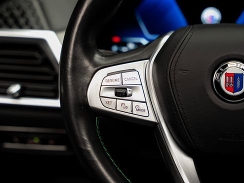 Used 2024 BMW ALPINA XB7 AWD/4WD image 46