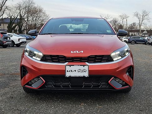 Certified 2024 Kia Forte GT-Line image 2