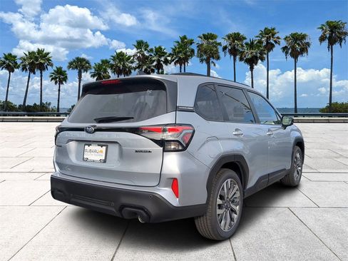 New 2025 Subaru Forester Touring image 4