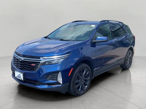 Used 2022 Chevrolet Equinox RS w/ LPO, Floor Liner Package AWD/4WD image 4