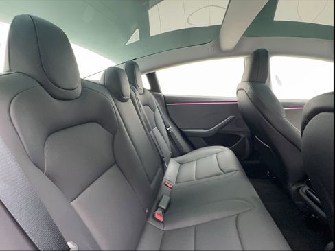 Used 2025 Tesla Model 3 Long Range RWD image 25