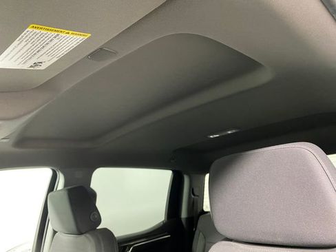 Certified 2022 Chevrolet Silverado 1500 RST image 23