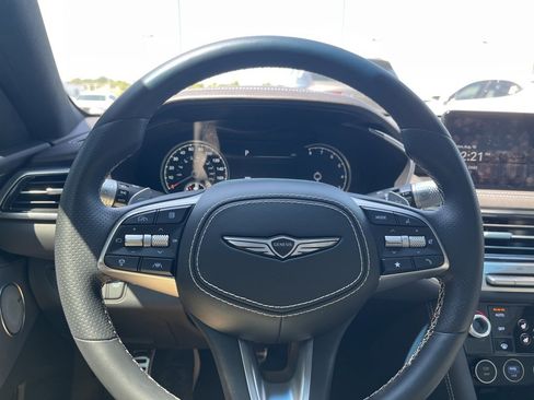 Used 2025 Genesis G70 3.3T Advanced w/ Sport Prestige Package image 17