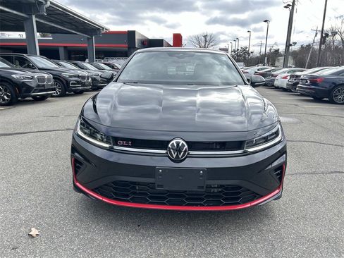 Used 2025 Volkswagen Jetta GLI Autobahn image 9
