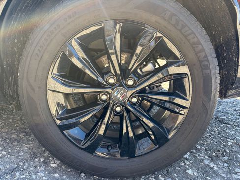 Used 2025 Buick Envista Sport Touring image 29