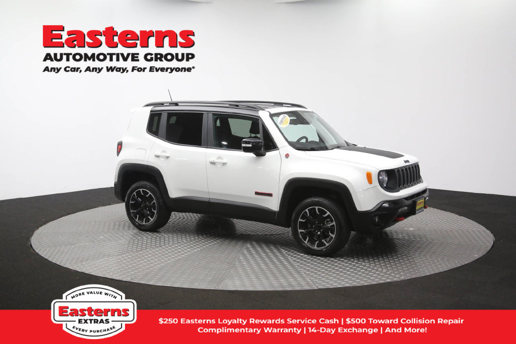 Used 2023 Jeep Renegade Trailhawk AWD/4WD image 49
