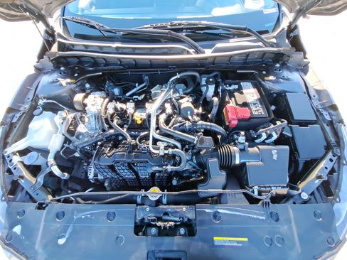 Used 2024 Nissan Altima 2.5 SV image 27