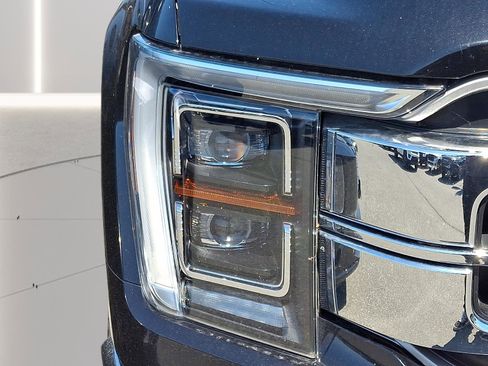 Used 2021 Ford F150 Lariat w/ Equipment Group 502A High AWD/4WD image 34