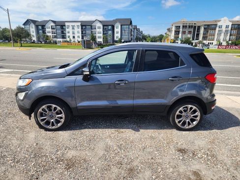 Used 2019 Ford EcoSport Titanium image 5