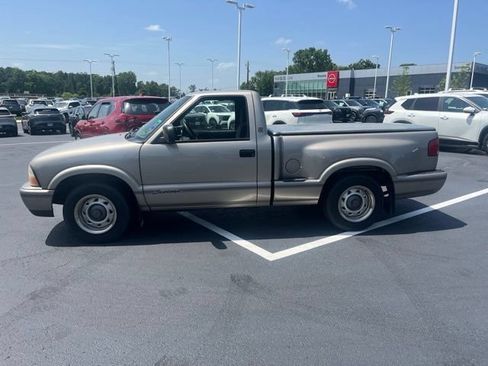 Used 1999 GMC Sonoma SLS w/ Marketing Option Pkg RWD image 2