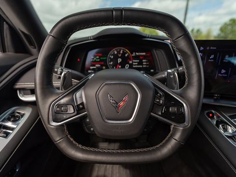 Used 2024 Chevrolet Corvette Stingray Coupe w/ 1LT image 21