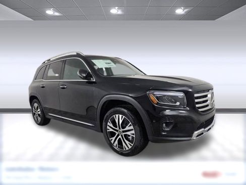 New 2025 Mercedes-Benz GLB 250 4MATIC image 7