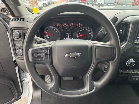 Used 2024 Chevrolet Silverado 1500 Custom Trail Boss image 15