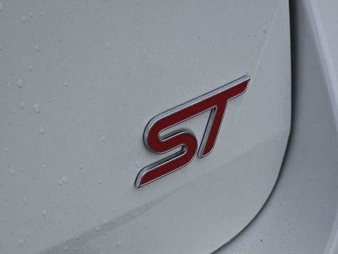 New 2026 Ford Explorer ST w/ Sun And Sound Package image 10