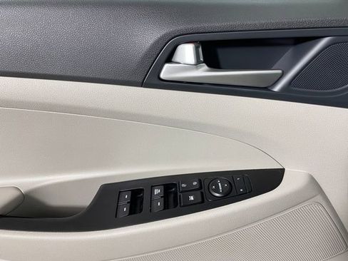 Used 2019 Hyundai Tucson SE AWD/4WD image 13