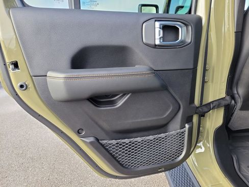 New 2026 Jeep Wrangler Unlimited Sahara AWD/4WD image 11